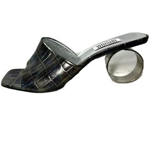 Women's vintage slides in size 12.